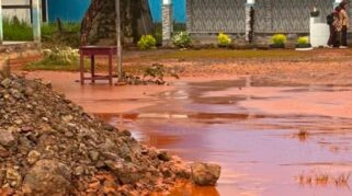 Banjir lumpur di SMPN 2 Siumbatu. Foto: Istimewa