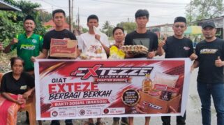 EXTEZE Chapter Bungku Tengah lakukan aksi sosial berbagi sembako, Jumat 10 Juli 2026. Foto: Tham.