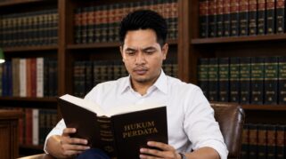 Agus Rahmat Jaya, S.H., CPM., CPArb., Advokat dan Direktur LBH TANASUCI Indonesia. | Foto: Halo Morowali.