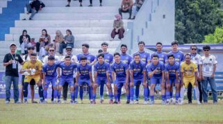 Afit Saputra bersama Ambunu FC. | Foto: AS